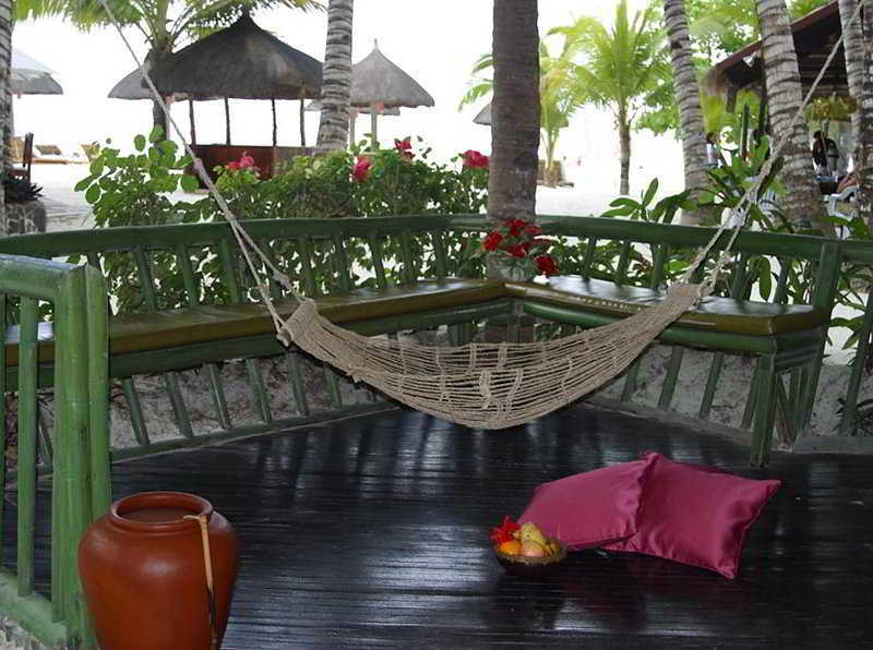Resort Fridays Boracay 4*